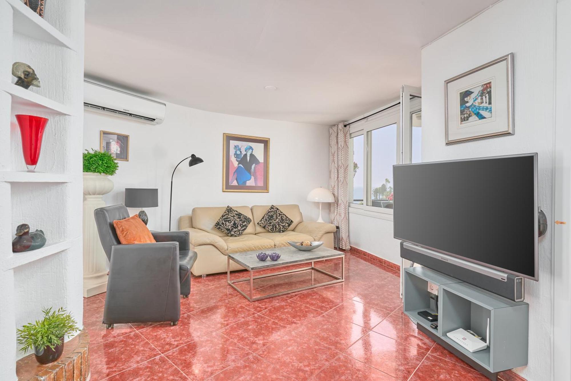 Апартаменти Spectacular Sea Views, 2 Bed,2 Bath Нерха Екстер'єр фото