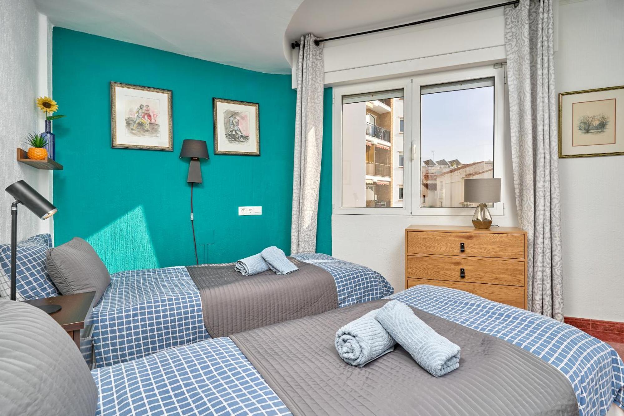 Апартаменти Spectacular Sea Views, 2 Bed,2 Bath Нерха Екстер'єр фото